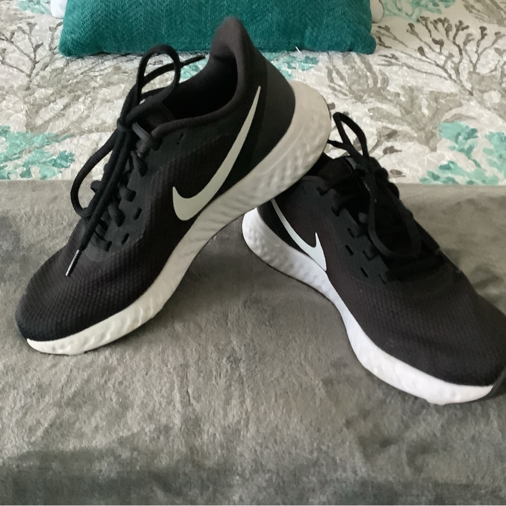 Nike Revolution running shoes